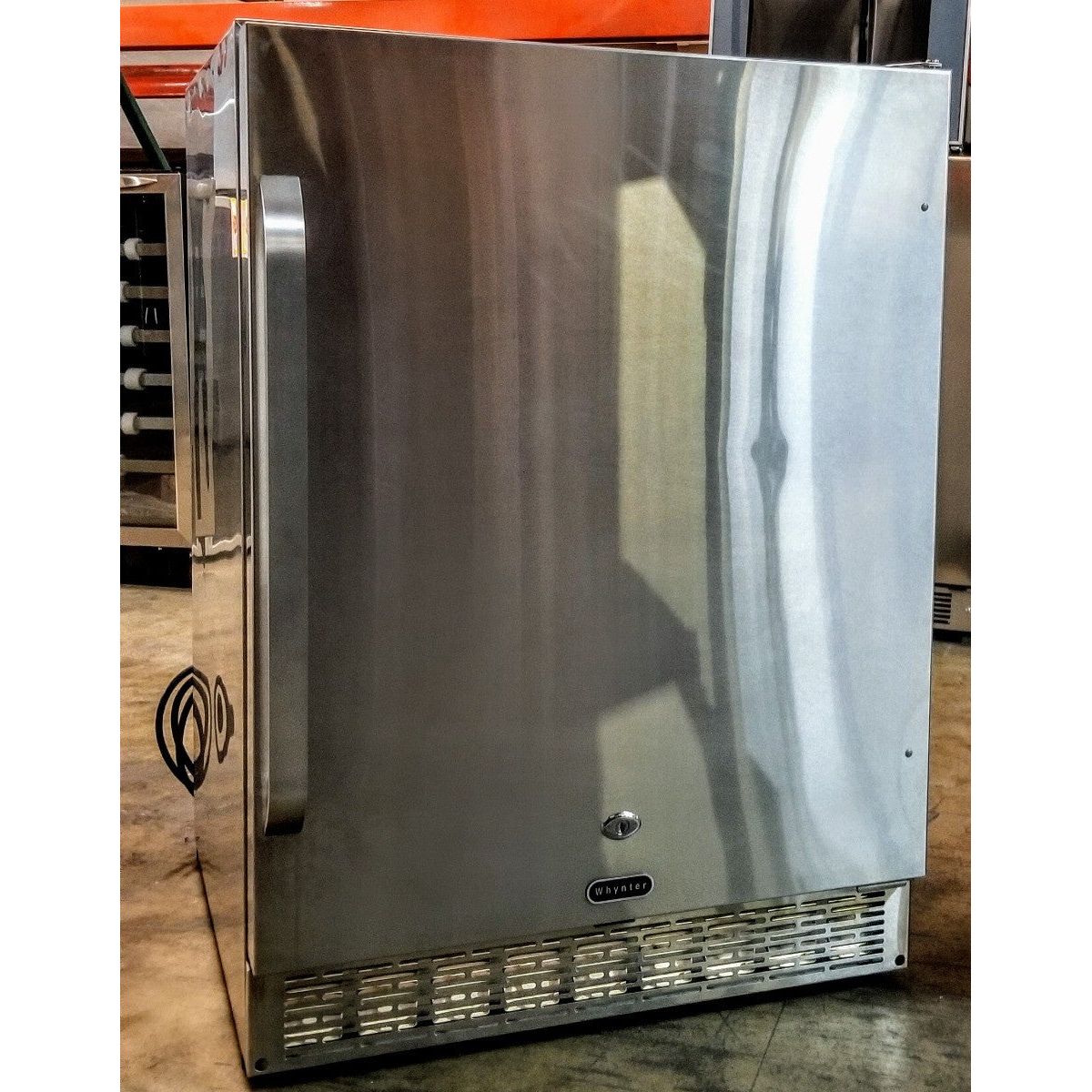 Whynter 24" Built In Outdoor Bar Beverage Refrigerator, SS BOR-53024-SSW