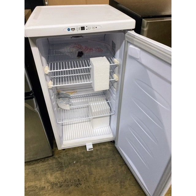 Danby 3.2 CF Compact Medical and Clinical Refrigerator  DH032A1W