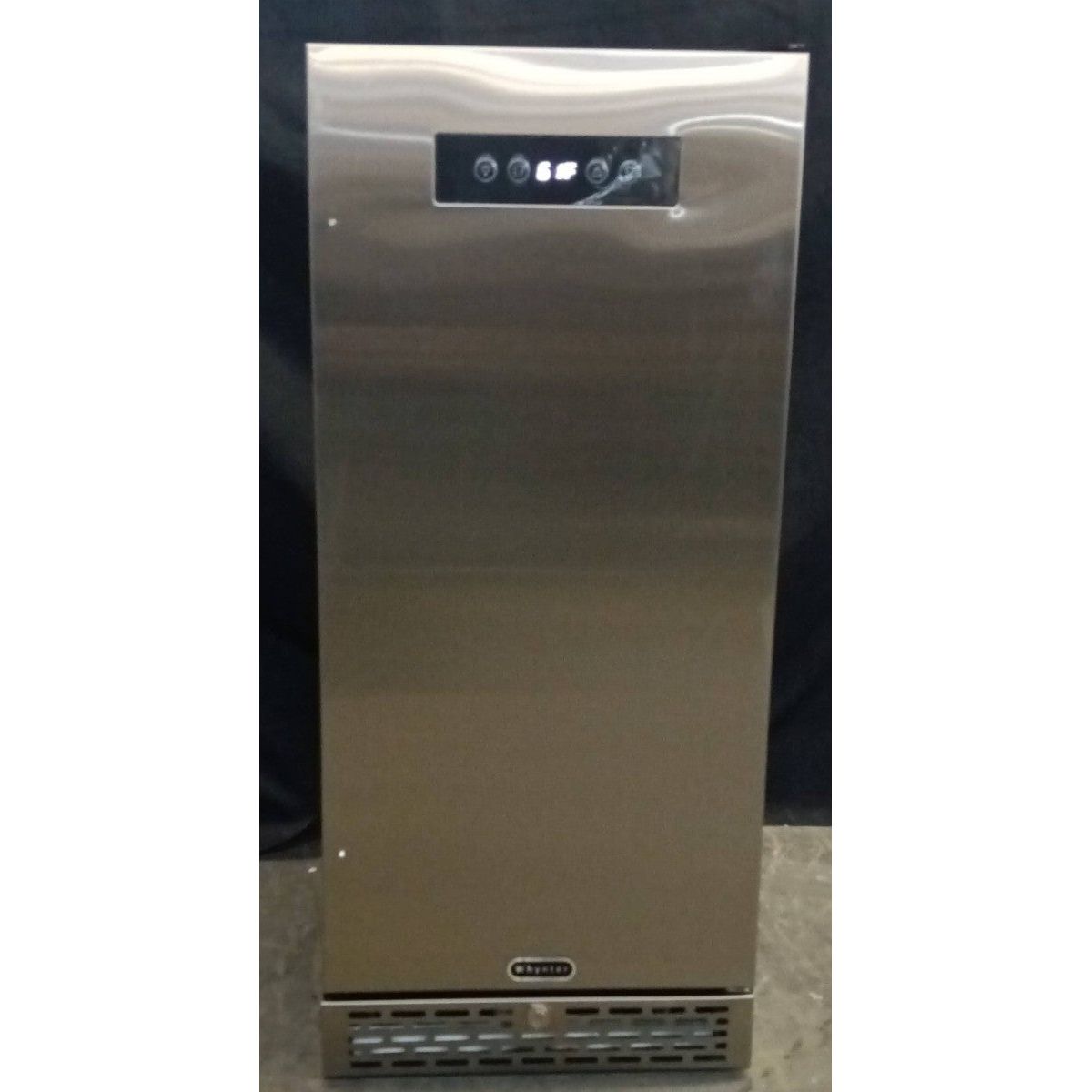 Whynter 2.9 CF Built In Keg Froster Digital Beverage Refrigerator BEF-286SB