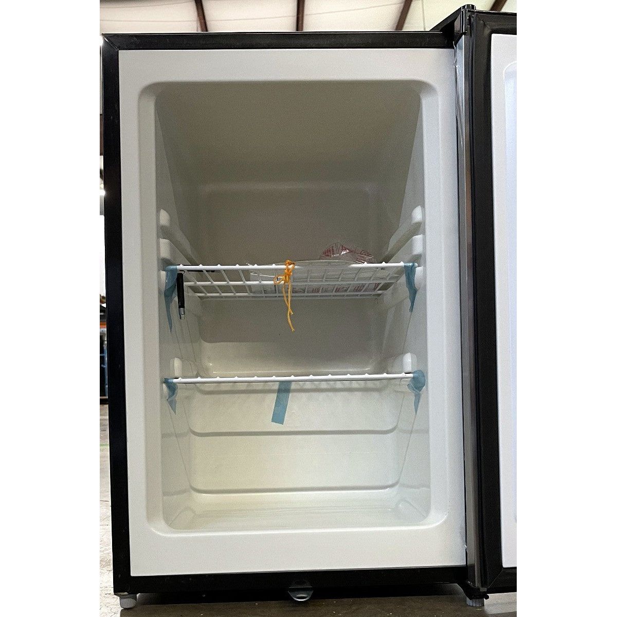 Whynter 2.1 CF Energy Star Stainless Upright Freezer w/ Lock CUF-210SS