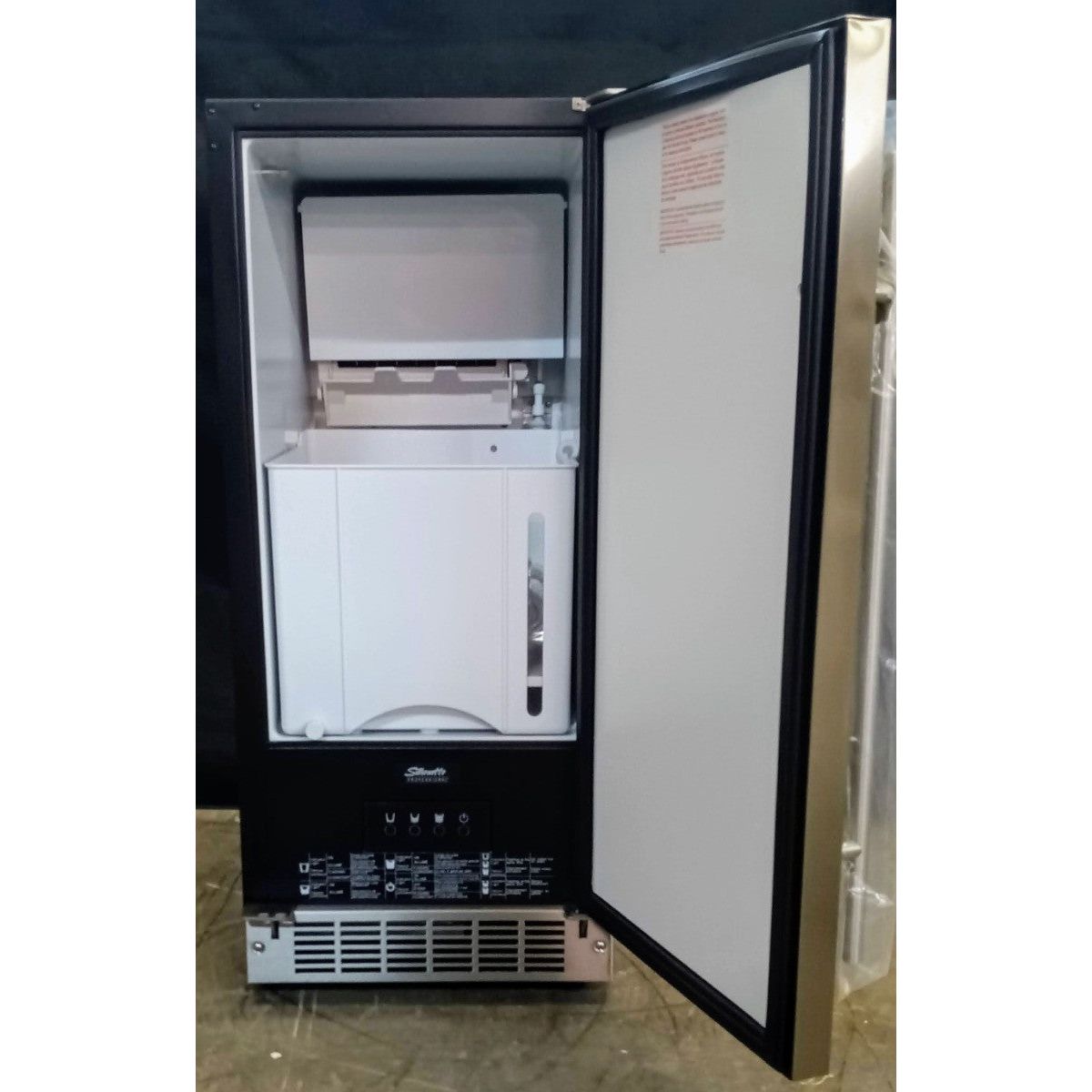 Danby 32lb 15" Stainless Steel BuiltIn Ice Maker DIM32D1BSSPR